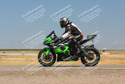 media/Sep-04-2023-Lets Ride (Mon) [[34443f911e]]/B Group/1220pm (Wheelie Bump)/